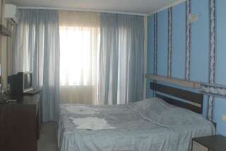 Отель Lotos Hotel Балчик Двухместный номер с 1 кроватью или 2 отдельными кроватями-5